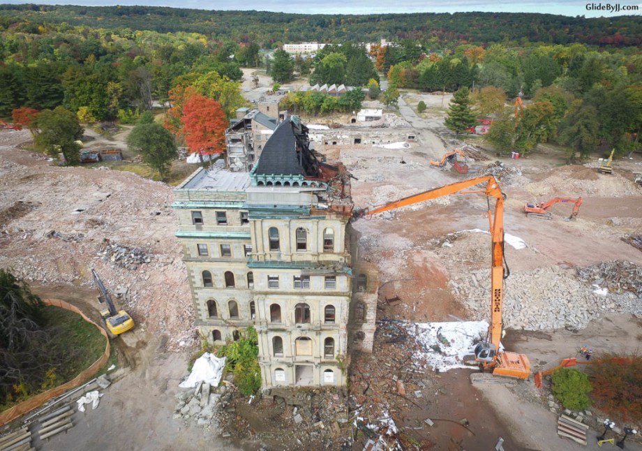 greystone-park-psychiatric-hospital-demolition-1024x720